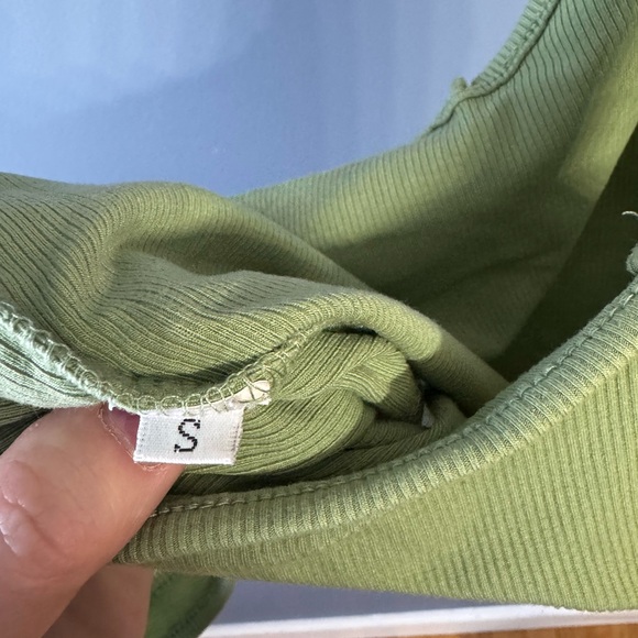 Green Ribbed Tank Top - Picture 3 of 3